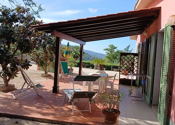 公寓 Mit Wasserblick By Interhome